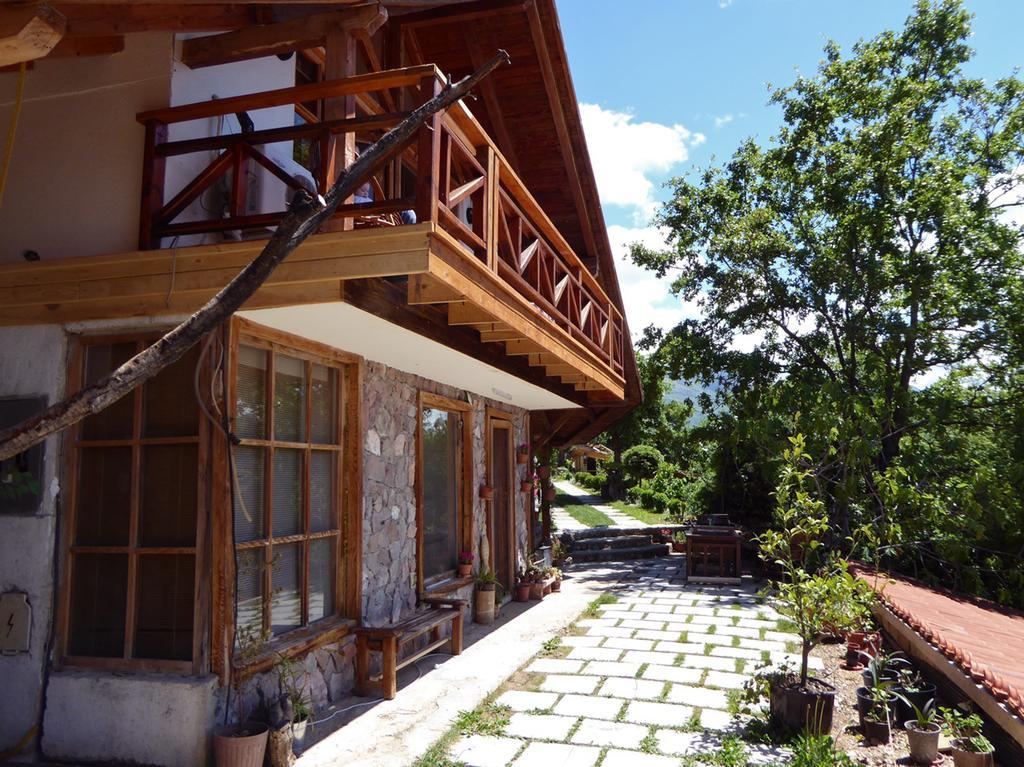 Robinson Sunset Guest House Lagadin Bagian luar foto