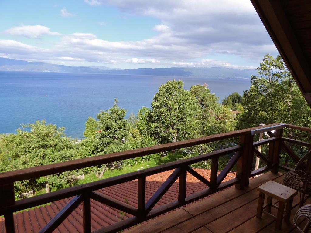 Robinson Sunset Guest House Lagadin Bagian luar foto