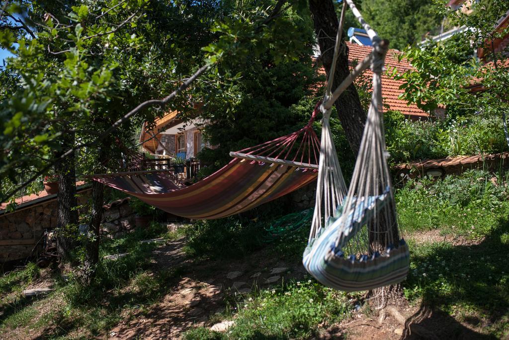Robinson Sunset Guest House Lagadin Bagian luar foto