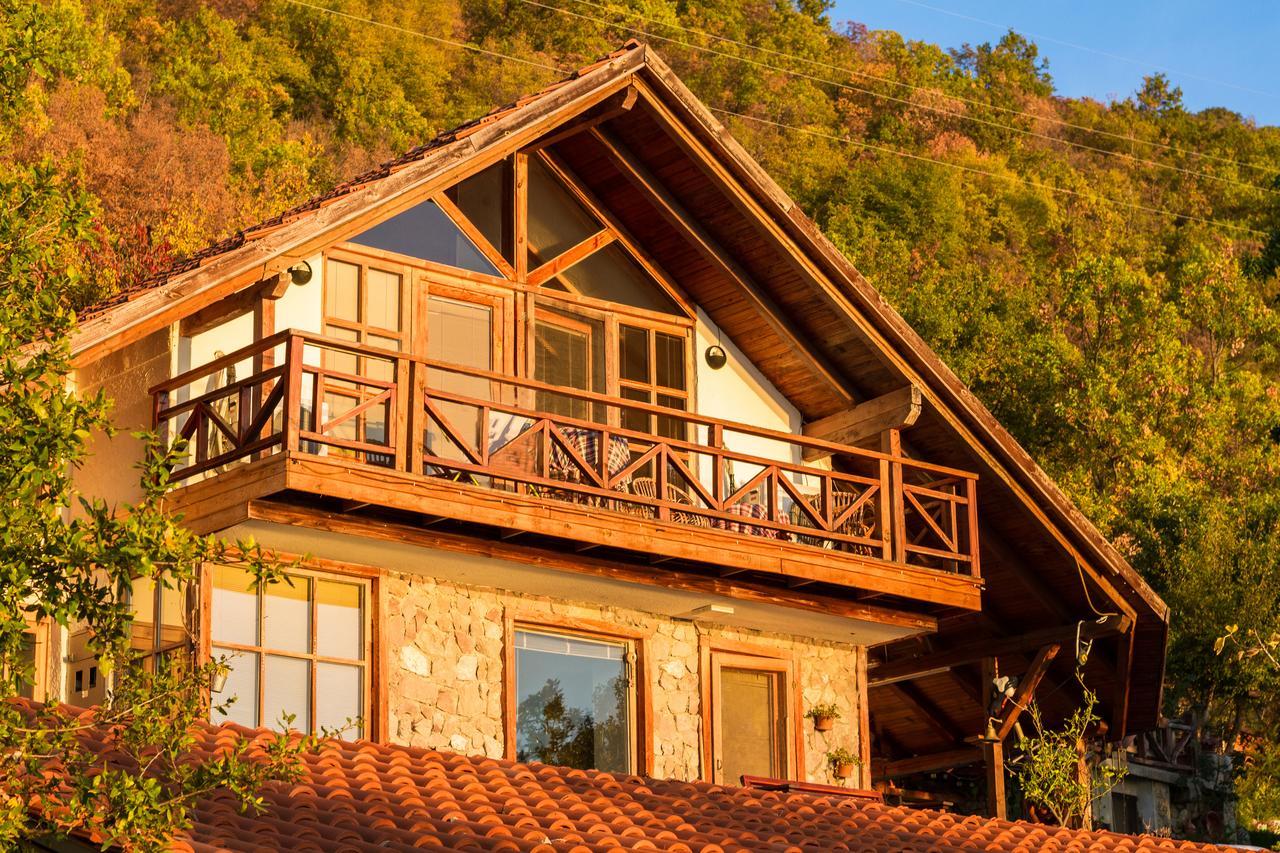 Robinson Sunset Guest House Lagadin Bagian luar foto